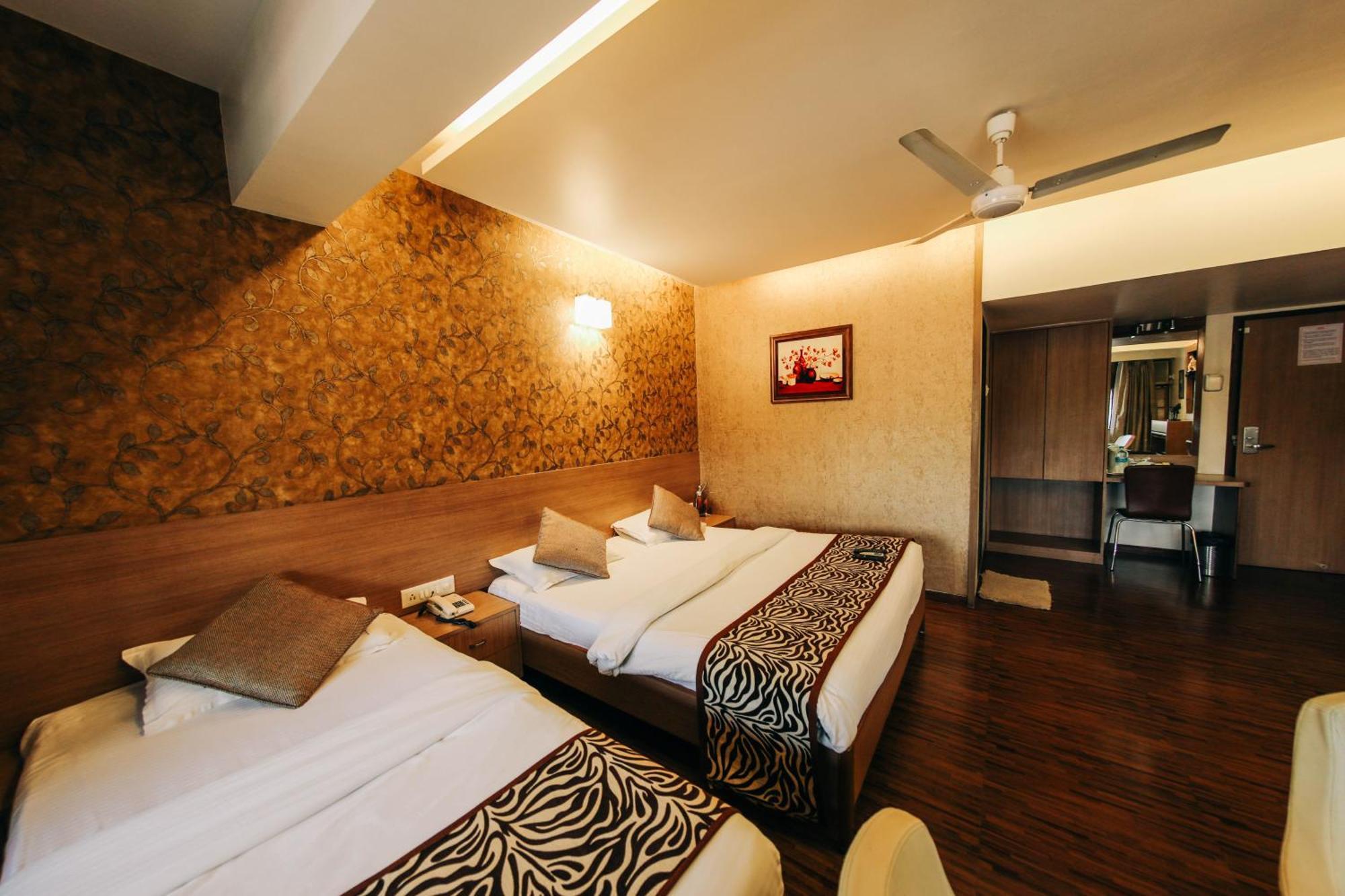 Hotel Maharana Inn Chembur Βομβάη Εξωτερικό φωτογραφία