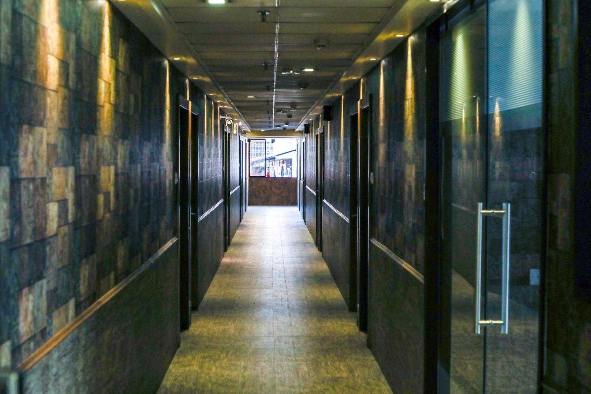 Hotel Maharana Inn Chembur Βομβάη Εξωτερικό φωτογραφία
