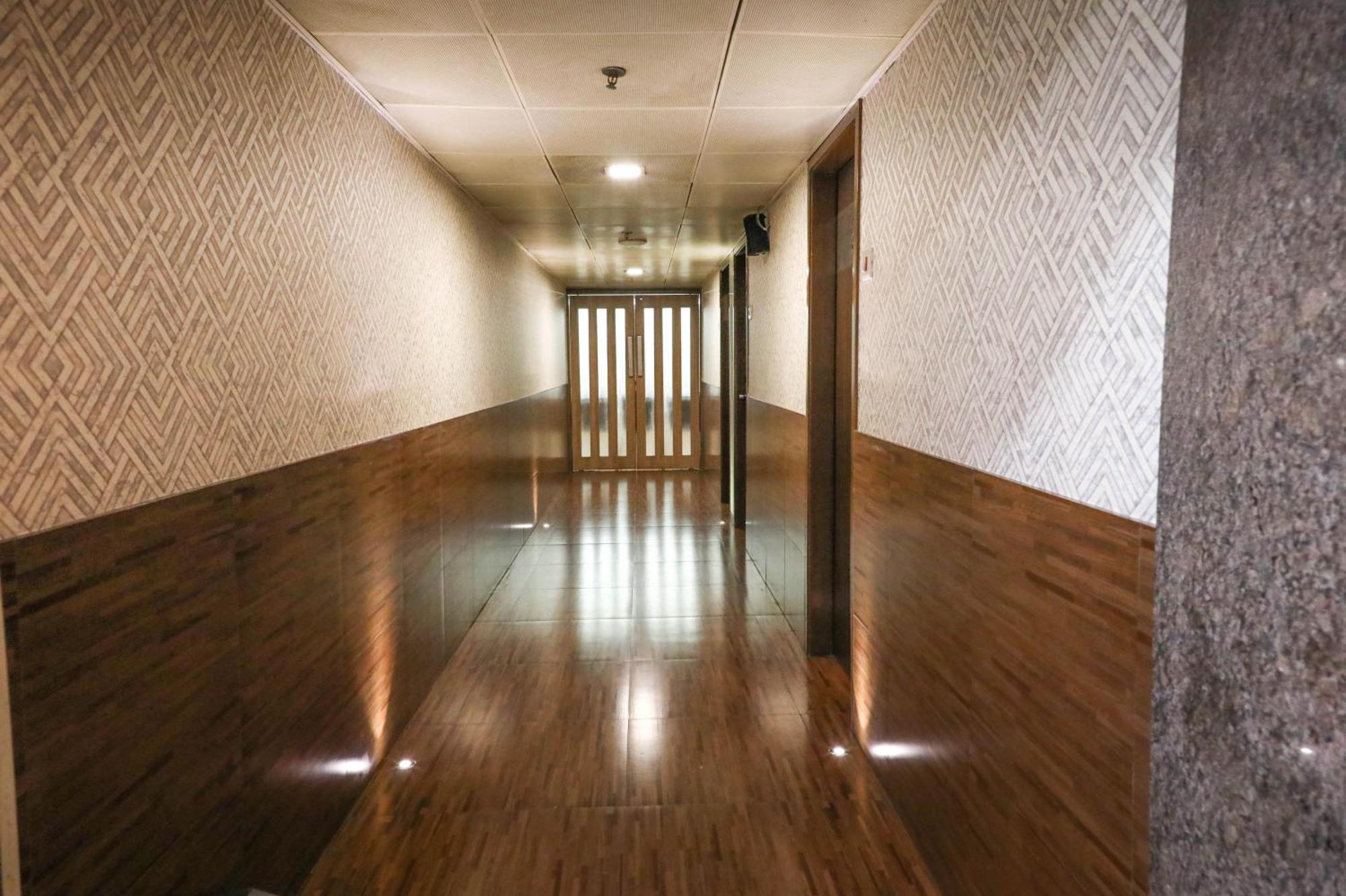 Hotel Maharana Inn Chembur Βομβάη Εξωτερικό φωτογραφία