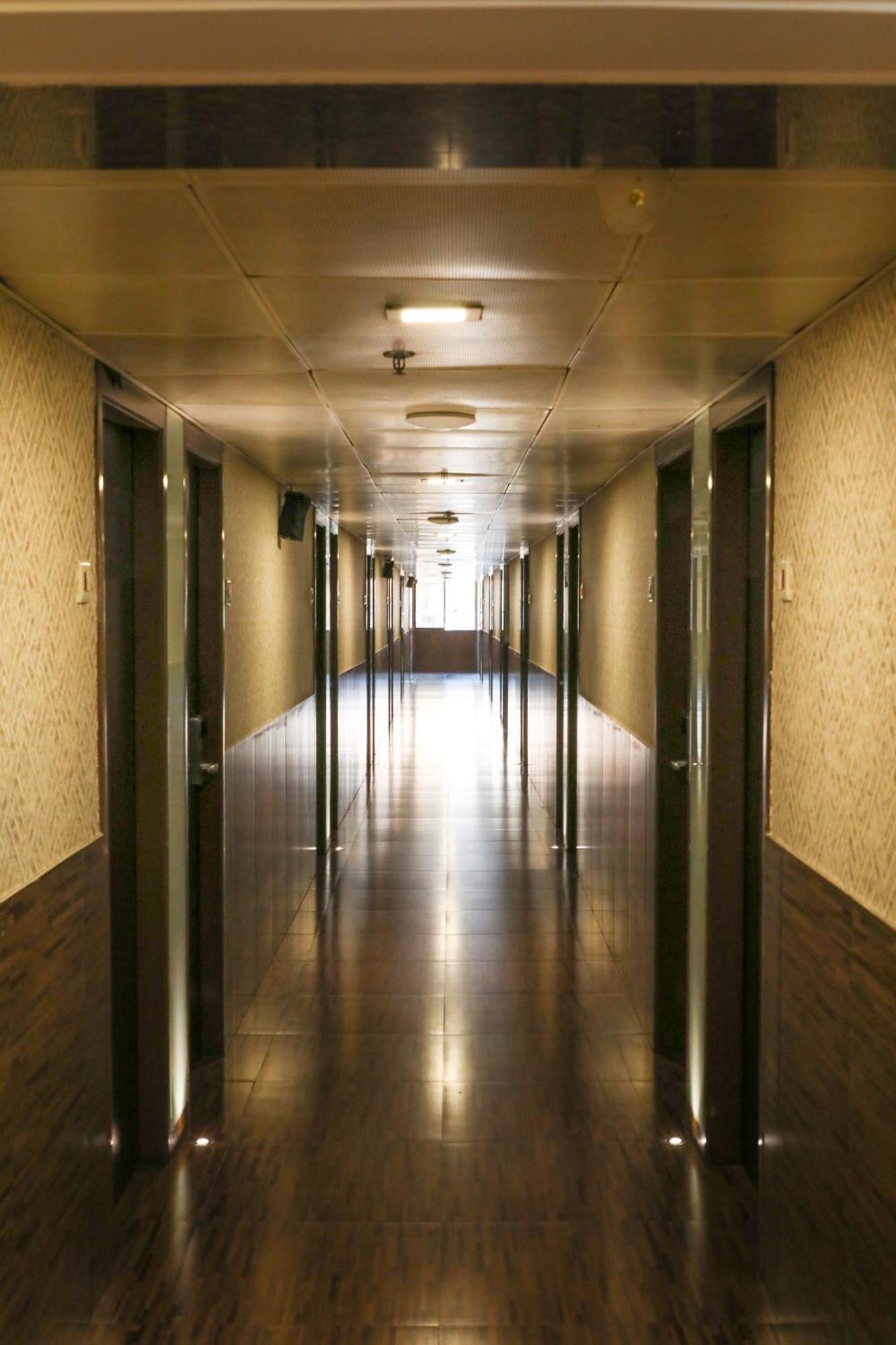 Hotel Maharana Inn Chembur Βομβάη Εξωτερικό φωτογραφία
