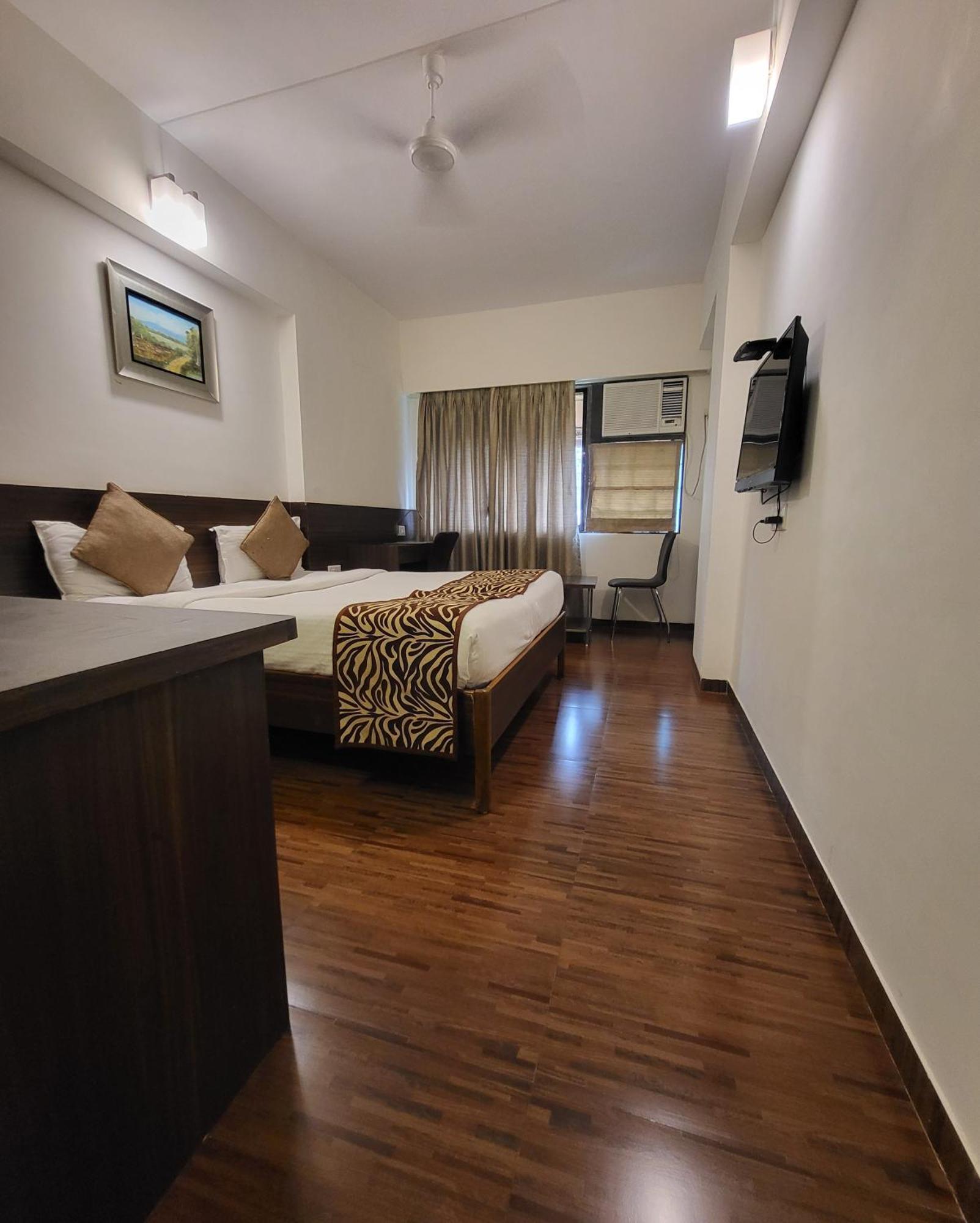Hotel Maharana Inn Chembur Βομβάη Εξωτερικό φωτογραφία