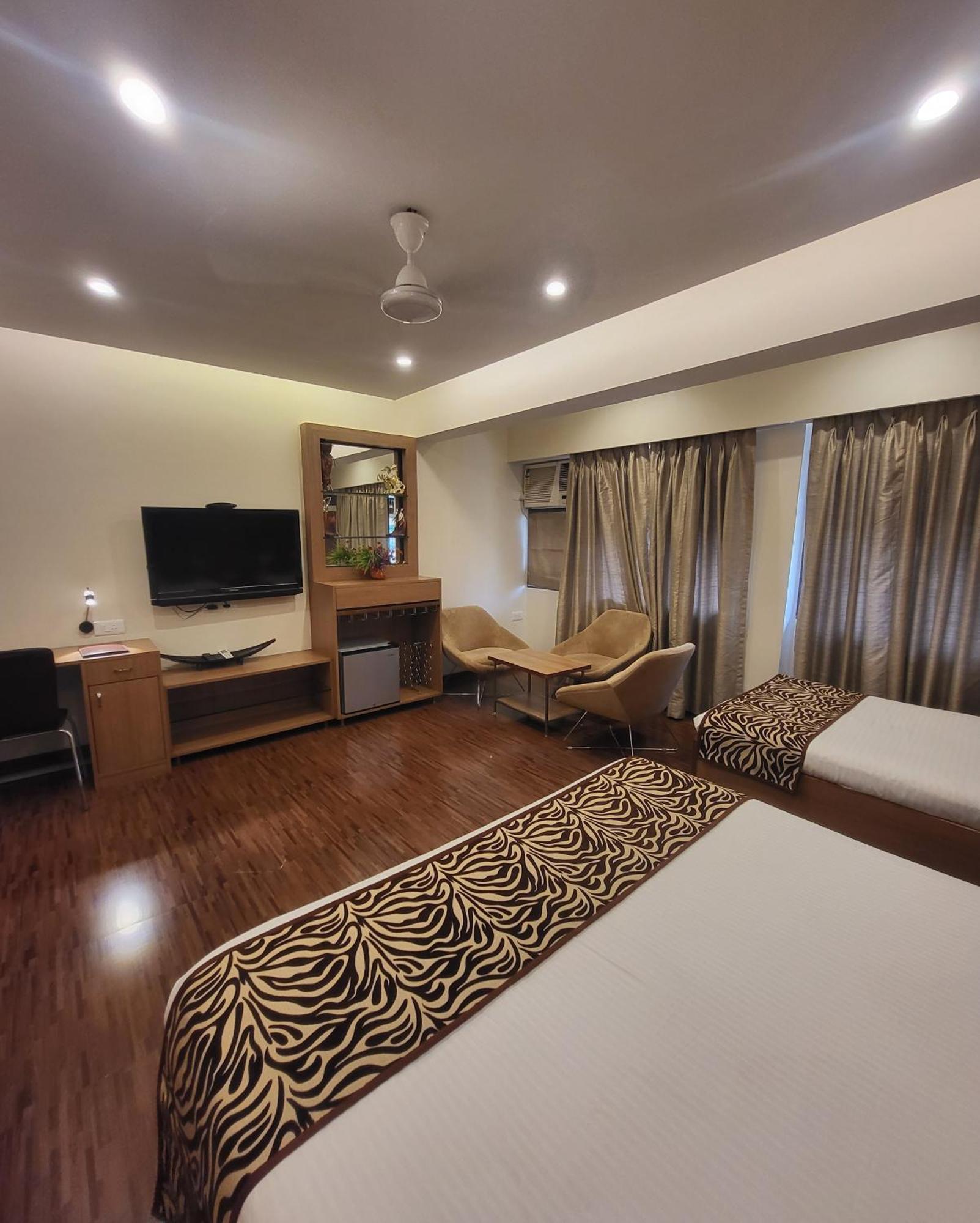 Hotel Maharana Inn Chembur Βομβάη Εξωτερικό φωτογραφία