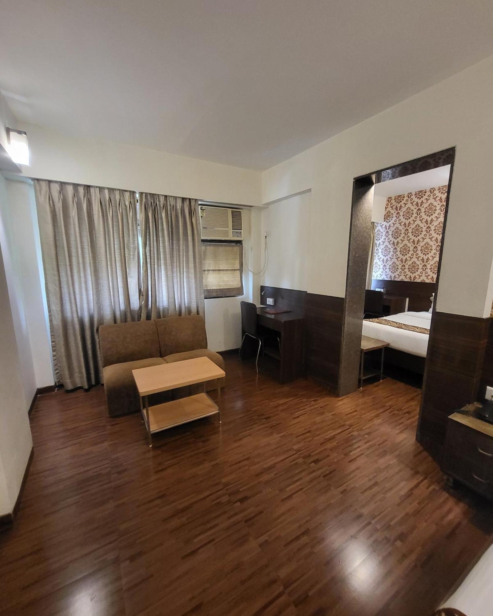 Hotel Maharana Inn Chembur Βομβάη Εξωτερικό φωτογραφία
