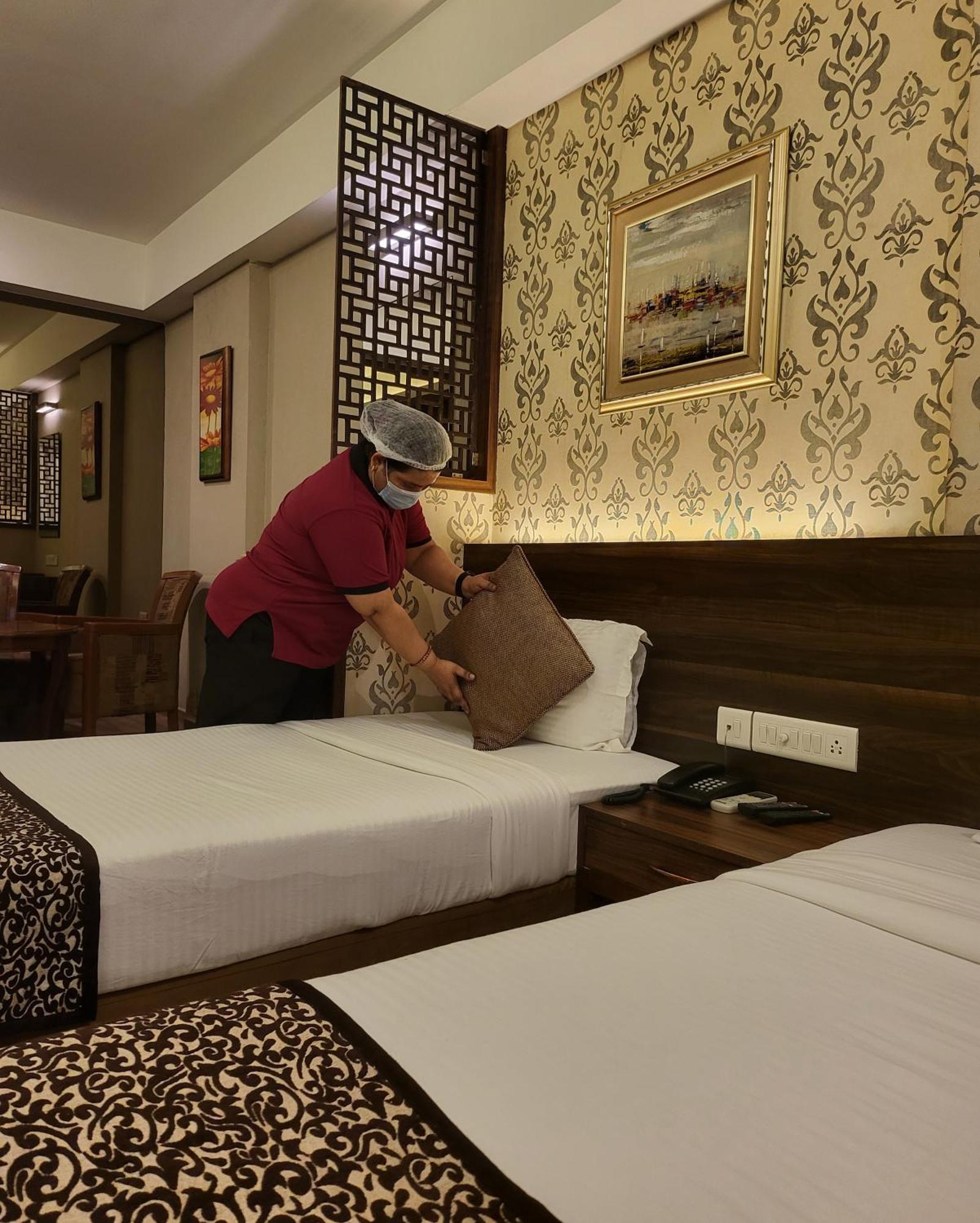 Hotel Maharana Inn Chembur Βομβάη Εξωτερικό φωτογραφία